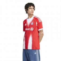     adidas FC Bayern Frauenteam Heim Trikot 25/26
  