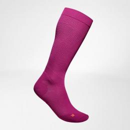 Bauerfeind Run Ultralight Compression Socks Damen | berry EU 38 - 40 S 31 - 36 cm Angebot kostenlos vergleichen bei topsport24.com.