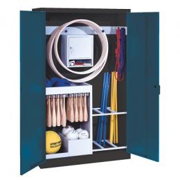 C+P Sportgeräteschrank mit Vollblech-Flügeltüren (Typ 1), HxBxT 195x120x50 cm, Enzianblau (RAL 5010), Ergo-Lock Muldengriff, Anthrazit (RAL 7021), Einzelschließung