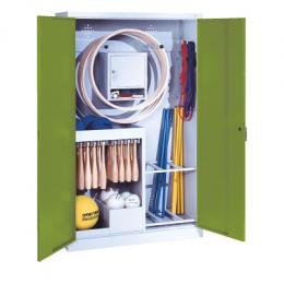 C+P Sportgeräteschrank mit Vollblech-Flügeltüren (Typ 1), HxBxT 195x120x50 cm, Ergo-Lock Muldengriff, Clowngrün (RAL 110 80 60), Lichtgrau (RAL 7035), Einzelschließung
