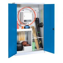 C+P Sportgeräteschrank mit Vollblech-Flügeltüren (Typ 1), HxBxT 195x120x50 cm, Ergo-Lock Muldengriff, Enzianblau (RAL 5010), Lichtgrau (RAL 7035), Einzelschließung