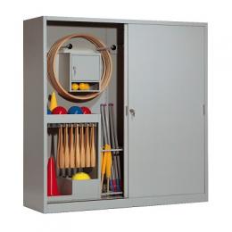 C+P Sportgeräteschrank mit Vollblech-Schiebetüren (Typ 5), HxBxT 195x190x60 cm, Rubinrot (RAL 3003), Gleichschließung