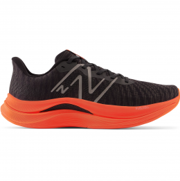 New Balance FuelCell Propel V4