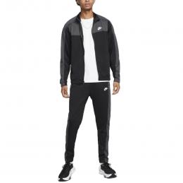 Nike Sportswear Essentials Track Suit