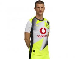     Puma BVB Ausw�rts Trikot 25/26 Authentic 946423
  